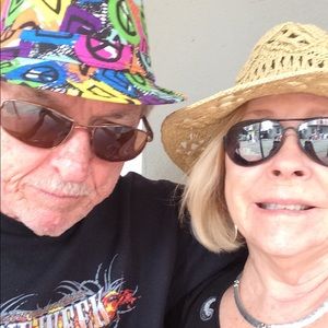 Meet your Posher, Joyce